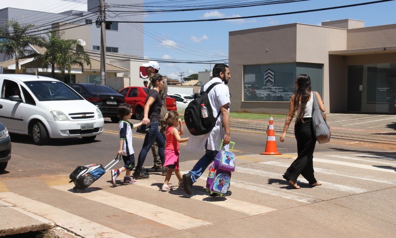 Detran-MS reforça cuidados com crianças no trânsito durante a volta às aulas