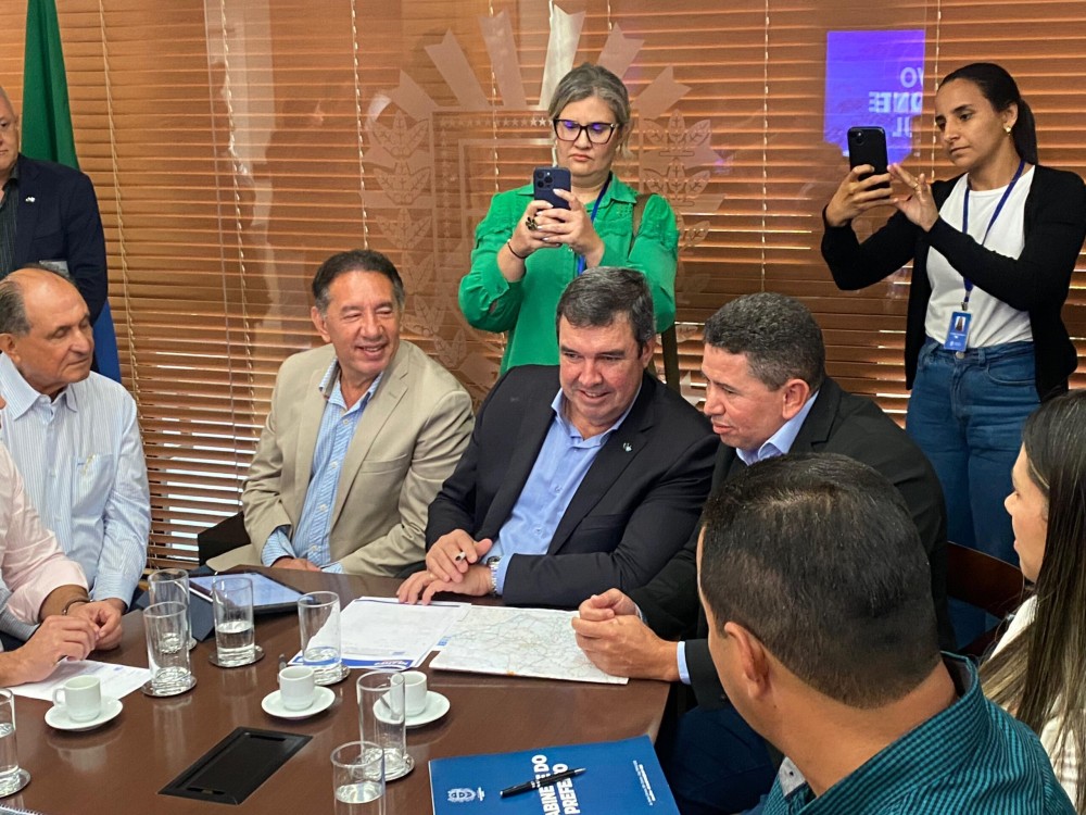 Gerson Claro e Governador Riedel fortalecem municipalismo com aportes no MS Ativo