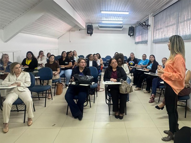 MP/MS: Promotora Paula Volpe participa de evento do Fórum na sede da Pestalozzi