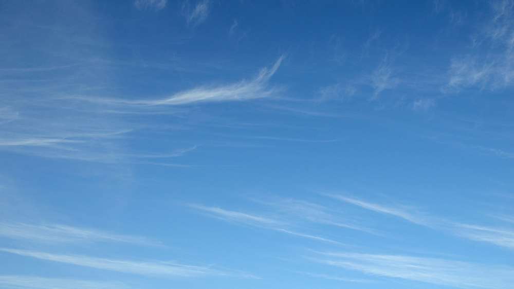 MS registra neste domingo calor elevado e umidade baixa, sob sol e ventos fortes