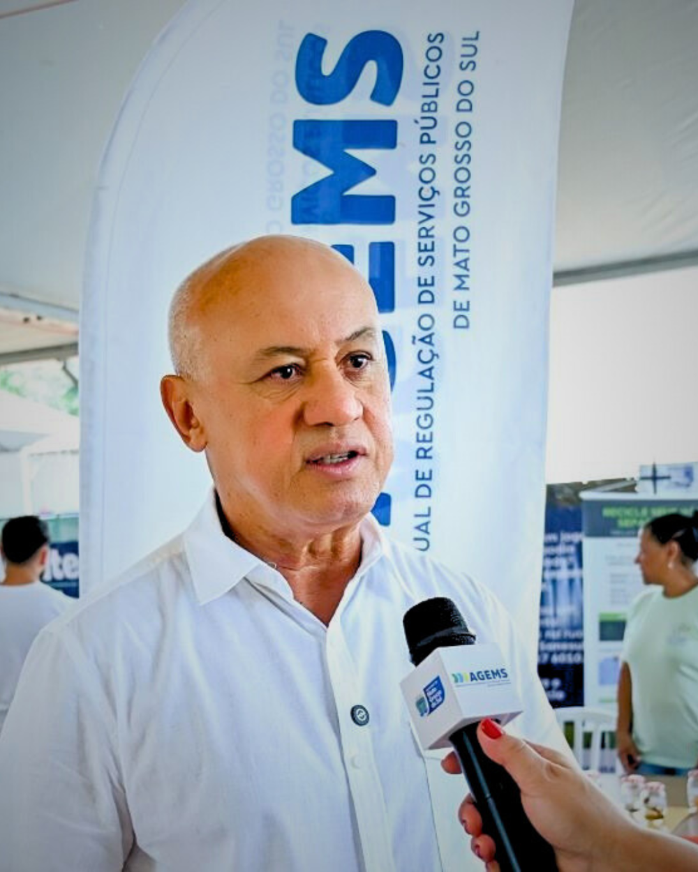 Carlos Assis elogia AGEMS Perto de Você, unindo serviços e população