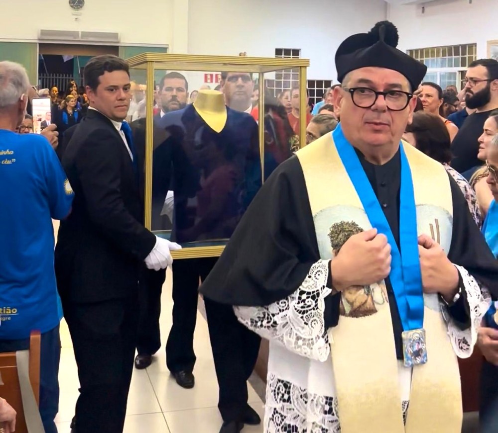 “O milagre da simplicidade”, relíquia de Carlo Acutis chega à Capela Nossa Senhora Aparecida