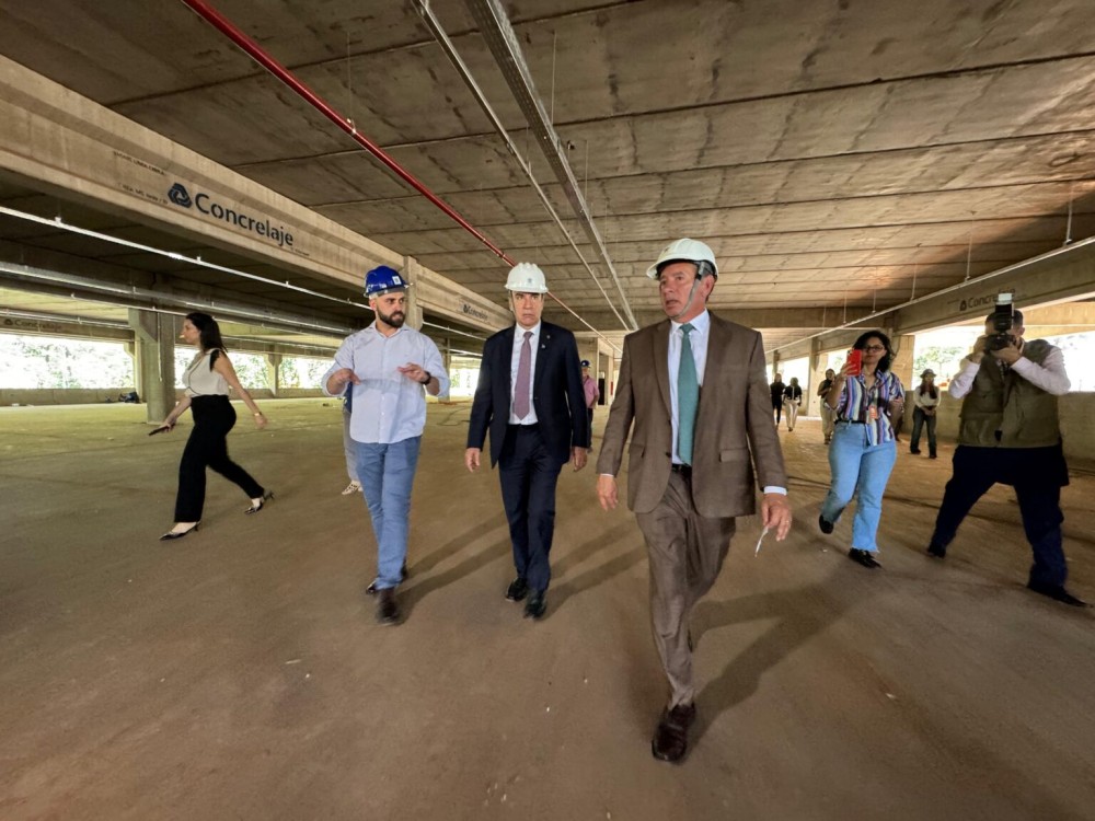 Gerson Claro anuncia entrega de primeira etapa do estacionamento vertical dia 8