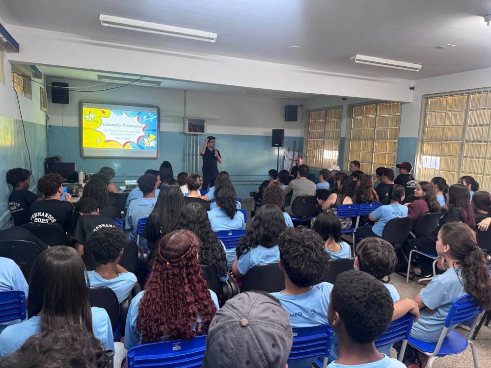 Campo Grande: 160 alunos da Reme participam de ação de educação financeira do Procon Municipal