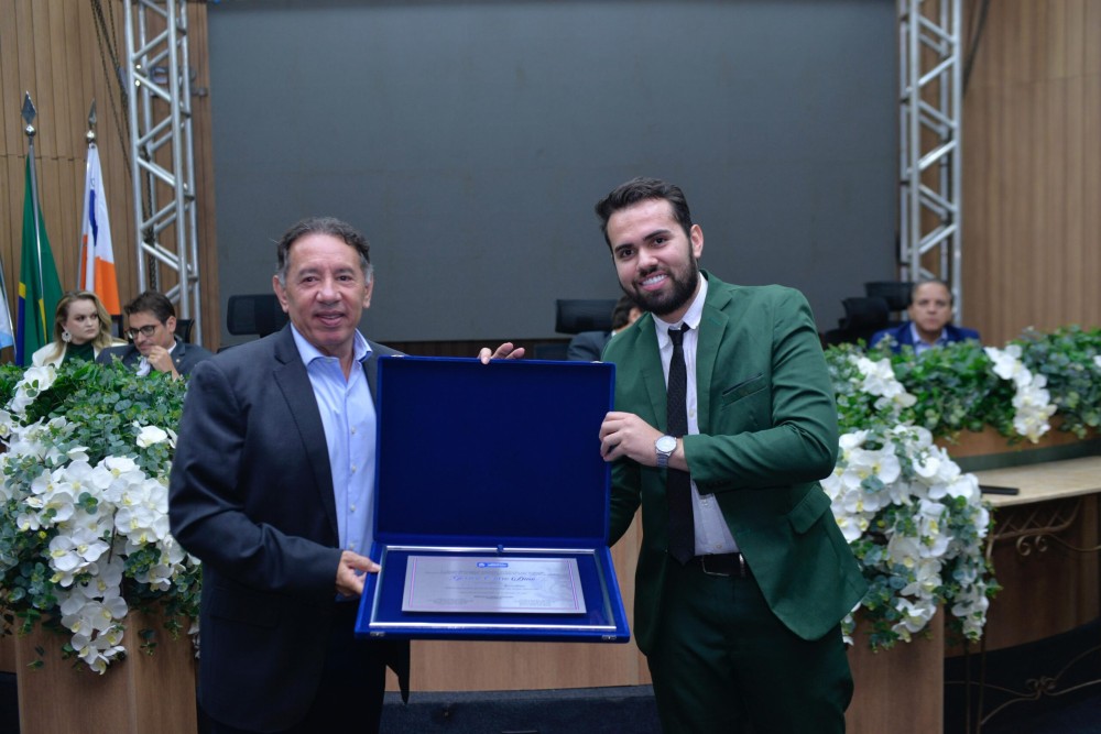 Câmara homenageia Gerson Claro com Título de Cidadão Aparecidense por dedicação à cidade