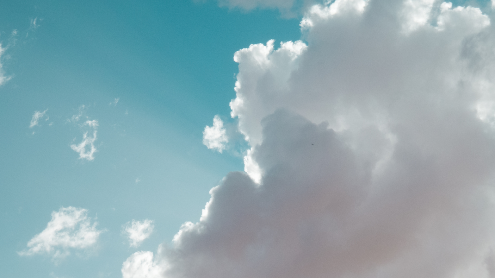 Segunda de sol entre nuvens em MS, com pancadas isoladas no oeste e sul