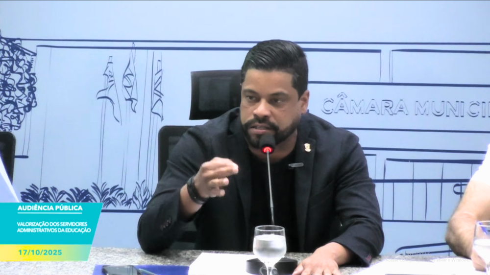 Professor Riverton defende valorização dos servidores administrativos da Educação e exige mais respeito do Executivo à categoria