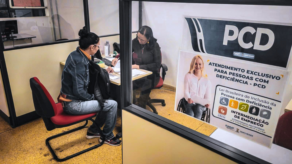 Segunda-feira de oportunidades: Funsat intermedia 1.270 empregos para diversos setores