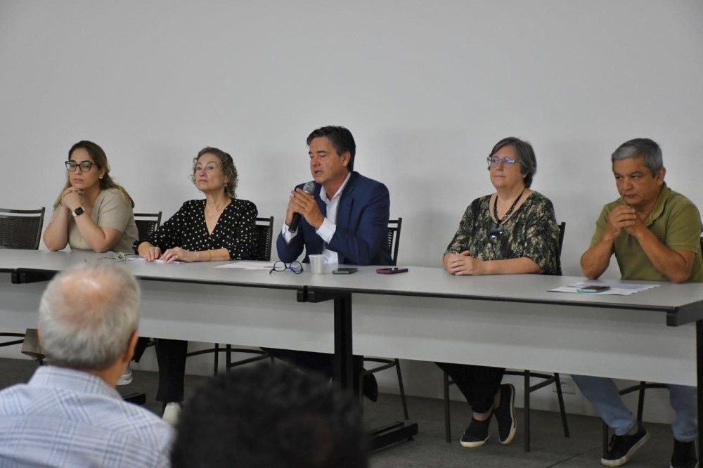 Nova estrutura organizacional é apresentada pela Prefeitura a representantes da construção civil