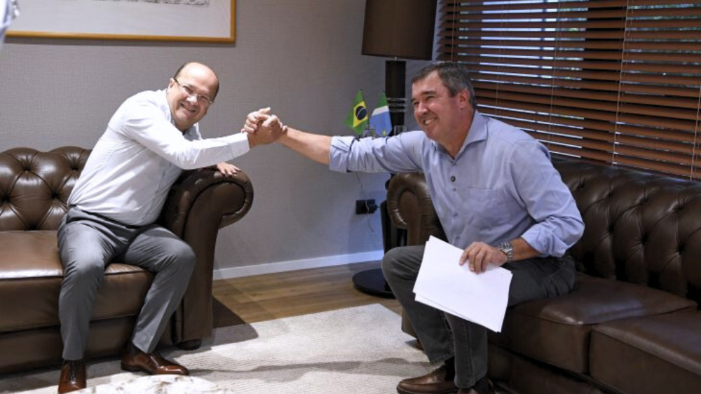 Governador Eduardo Riedel e vice Barbosinha alinham metas para o ano 2026