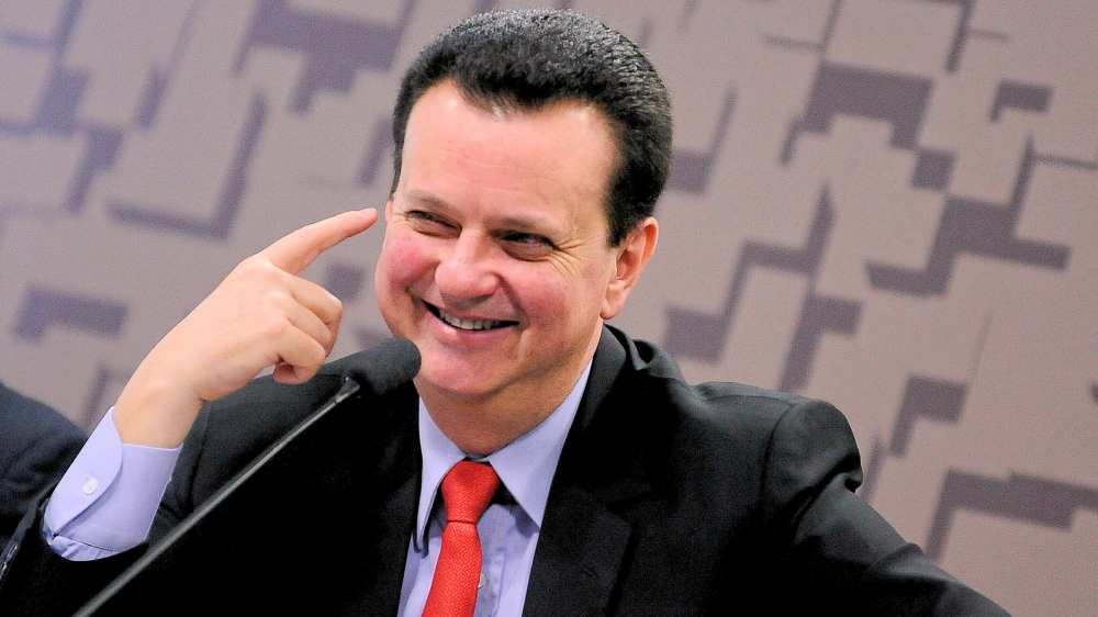 Movimentação do PSD impacta aliança de Riedel e Reinaldo para 2026