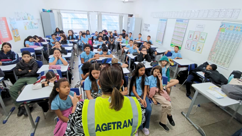 Ação volta às aulas reforça segurança viária em escolas de Campo Grande