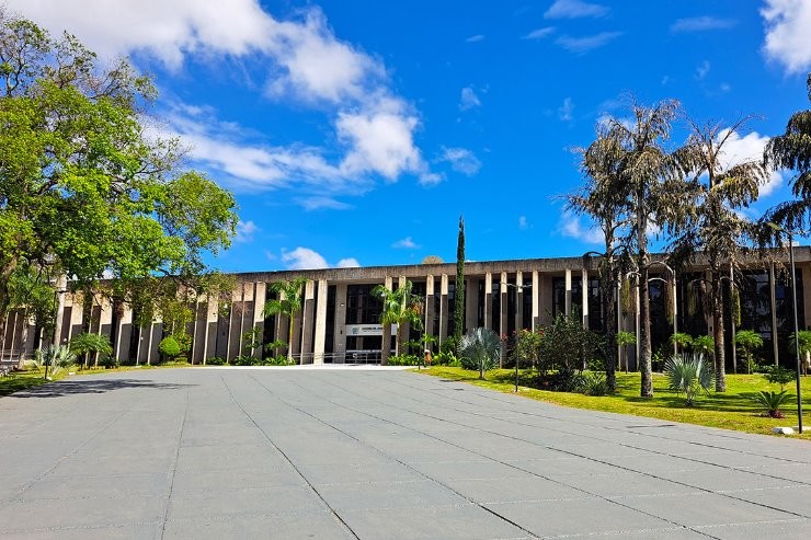 ALEMS anuncia ponto facultativo em razão do Carnaval, válido para os dias 3, 4 e parte do dia 5