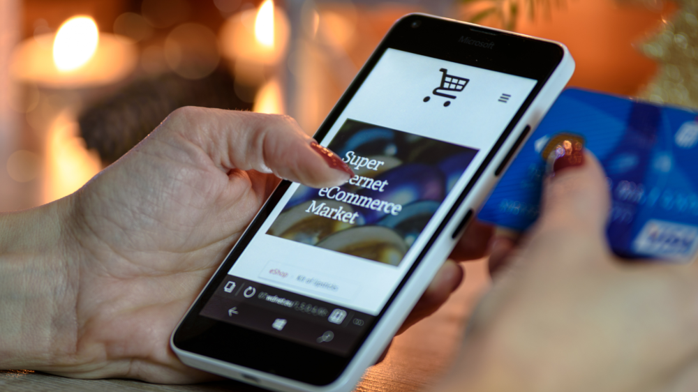 Setor de moda e acessórios lidera expansão de PMEs no e-commerce