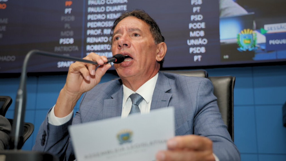Gerson Claro apresenta pedido de ponte no Rio Indaiazão