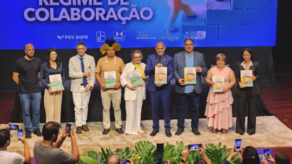 Governo Riedel lança coletânea para fortalecer alfabetização indígena