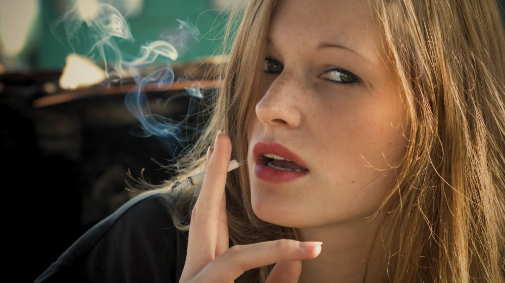 Reino Unido cria lei para impedir que novas gerações comprem cigarros