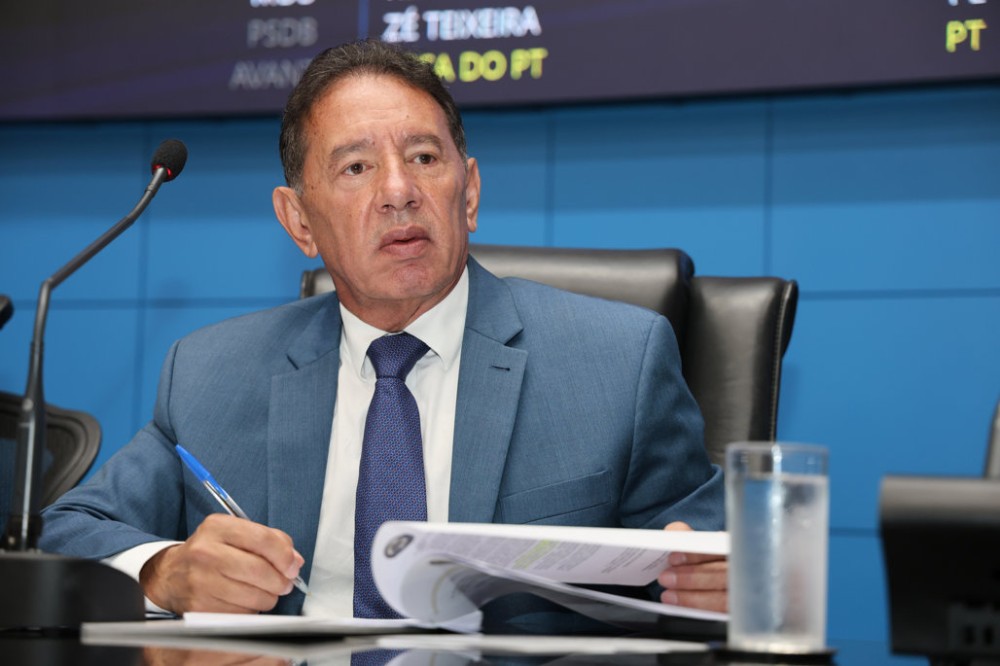 ALEMS aprova medida que protege direitos dos consumidores de energia solar