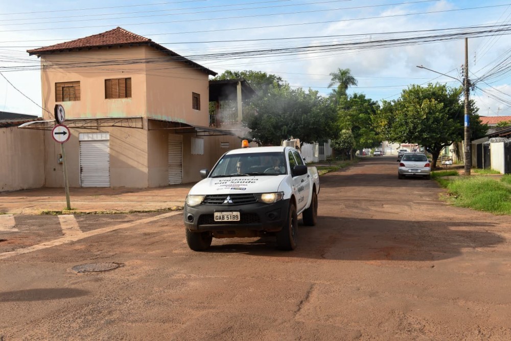 Fumacê percorre quatro bairros de Campo Grande contra o Aedes aegypti