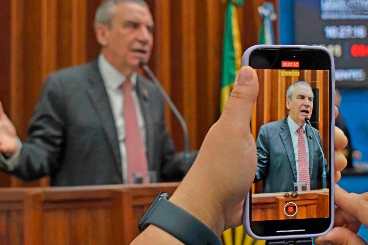 Paulo Corrêa e deputados manifestaram repúdio à violência contra jornalista e pedem ações imediatas