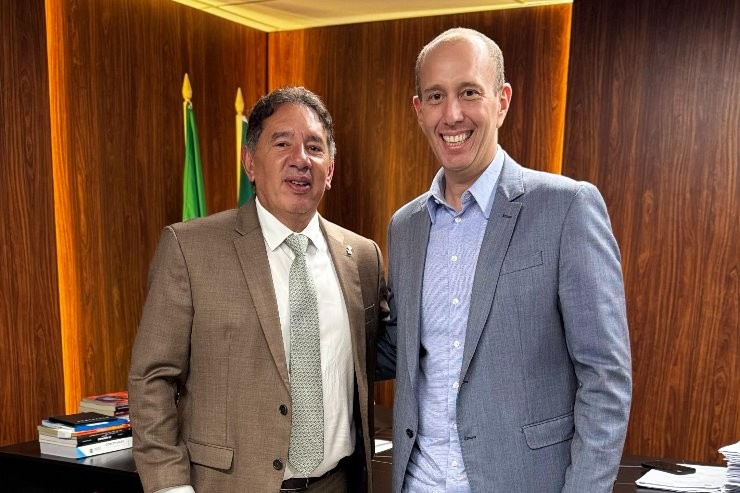 Gerson Claro e prefeito de Sorocaba discutem pacto federativo em reunião