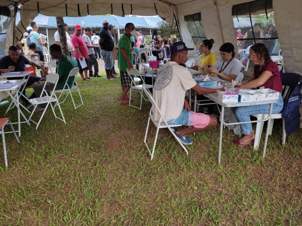 Mais de 40 serviços destinados à população em situação de rua são oferecidos em evento com a presença da SAS