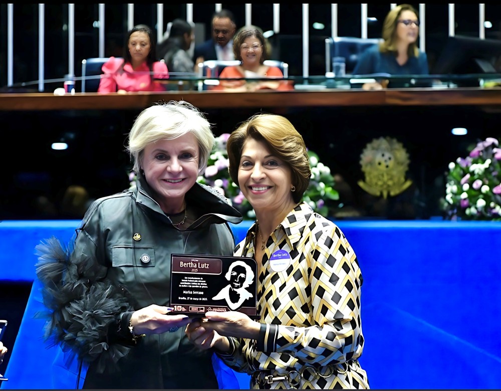 Homenagem em Brasília destaca legado da educadora Marisa Serrano