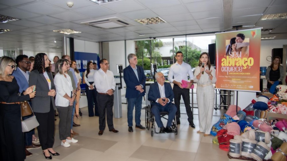 Flávio Kayatt e Mônica Riedel oficializam participação do TCE-MS na campanha “Seu Abraço Aquece”