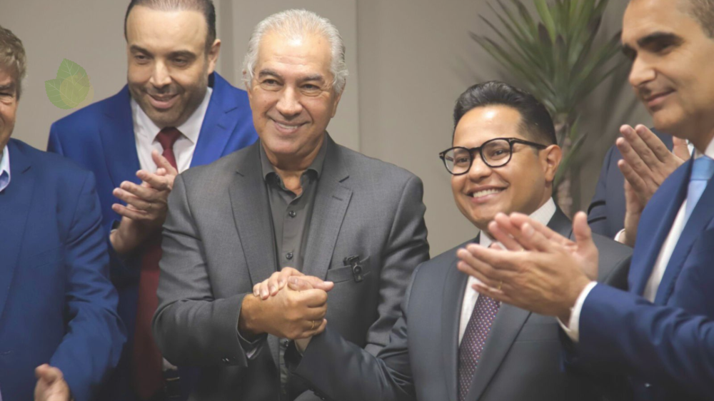 Reinaldo Azambuja discute futuro de Campo Grande com vereadores